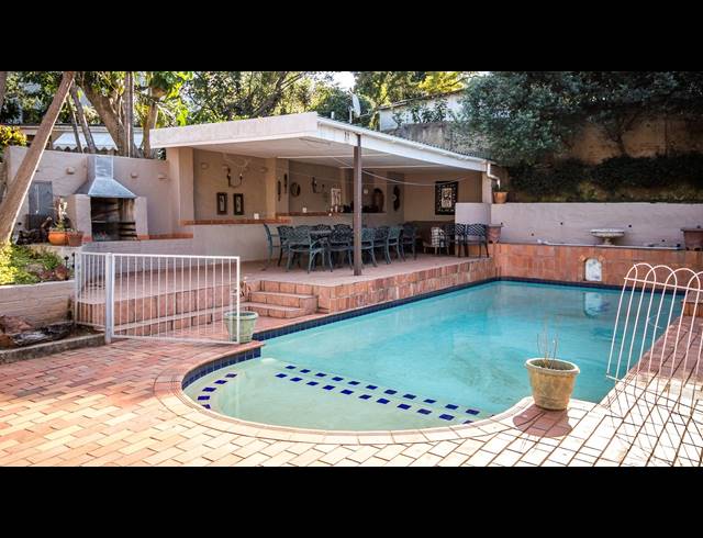 4 BEDROOM HOUSE FOR SALE IN GLENWOOD